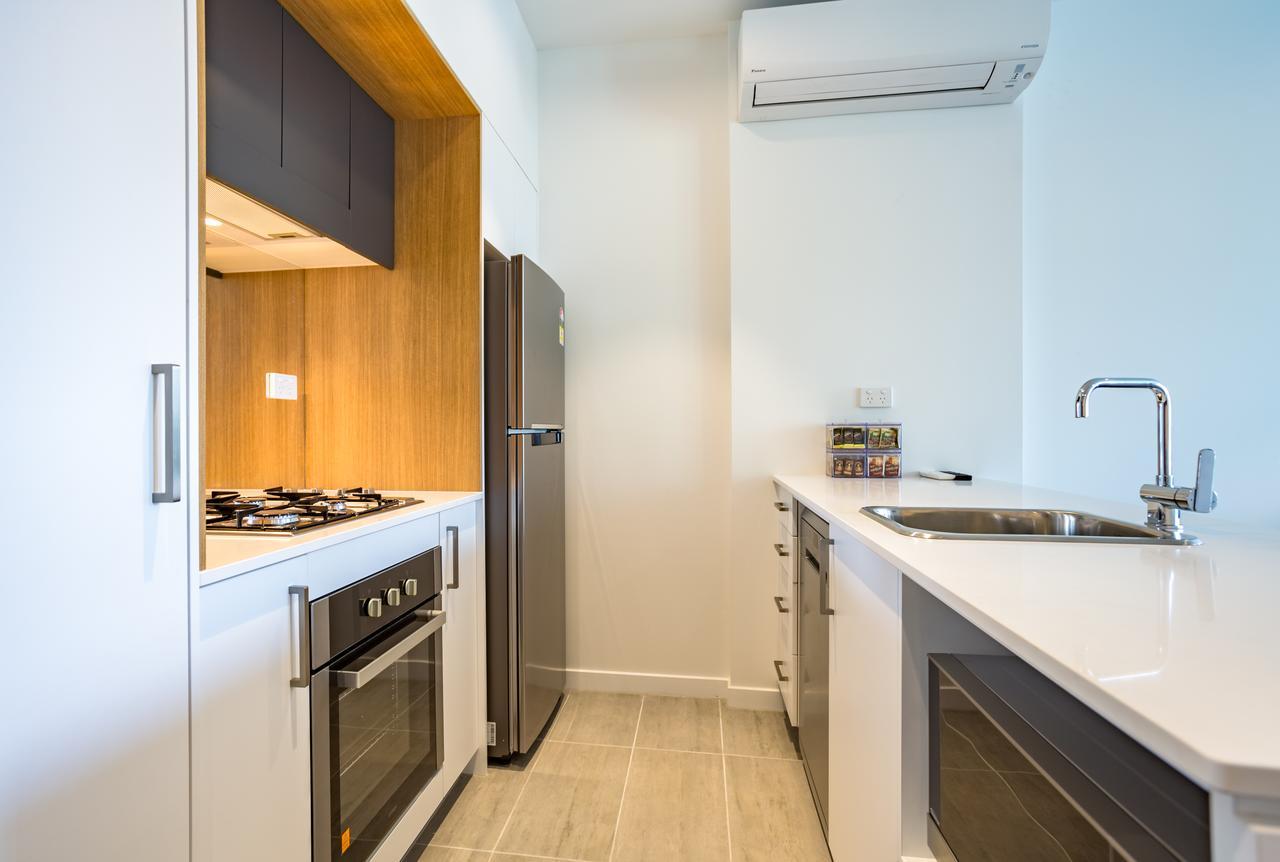 Arena On The Beach Apartment Нюкасъл Екстериор снимка
