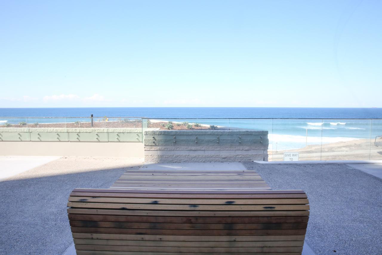 Arena On The Beach Apartment Нюкасъл Екстериор снимка