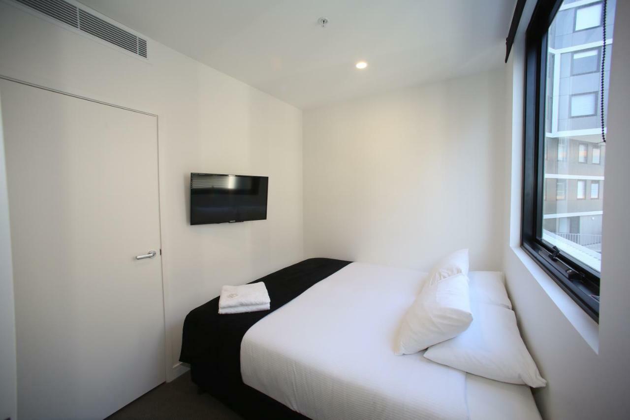 Arena On The Beach Apartment Нюкасъл Екстериор снимка