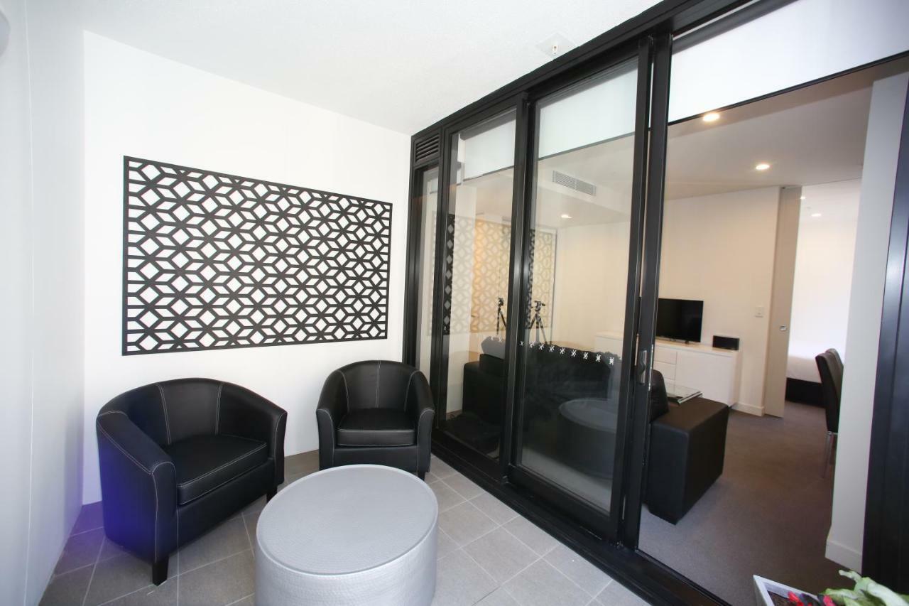 Arena On The Beach Apartment Нюкасъл Екстериор снимка